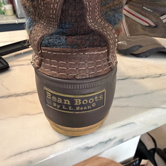 L.L. Bean Wool Lined Bean Boots Womens 9 Plaid Duck Boots Made USA - Picture 7 of 10